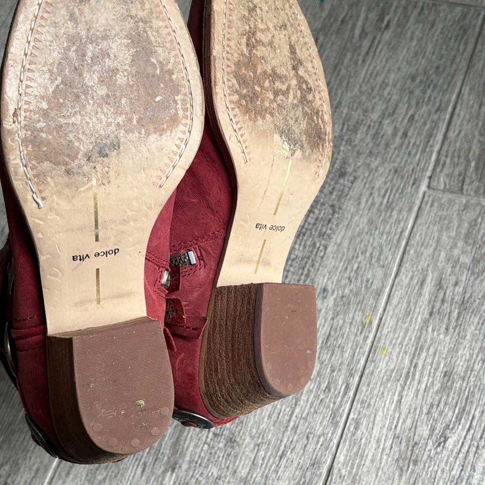 Dolce Vita Red Leather Pointed Ankle Boots with Decorative Buttons - Picture 10 of 12